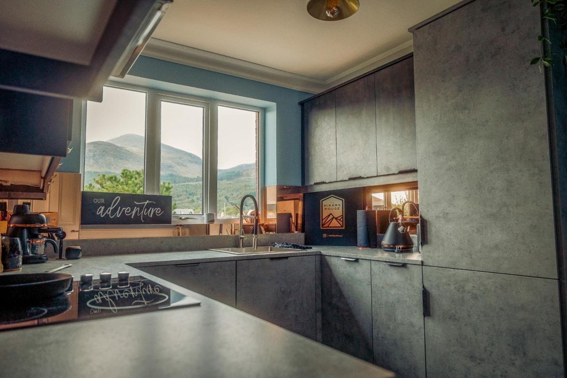 The Hikers House Villa Нюкасъл Екстериор снимка